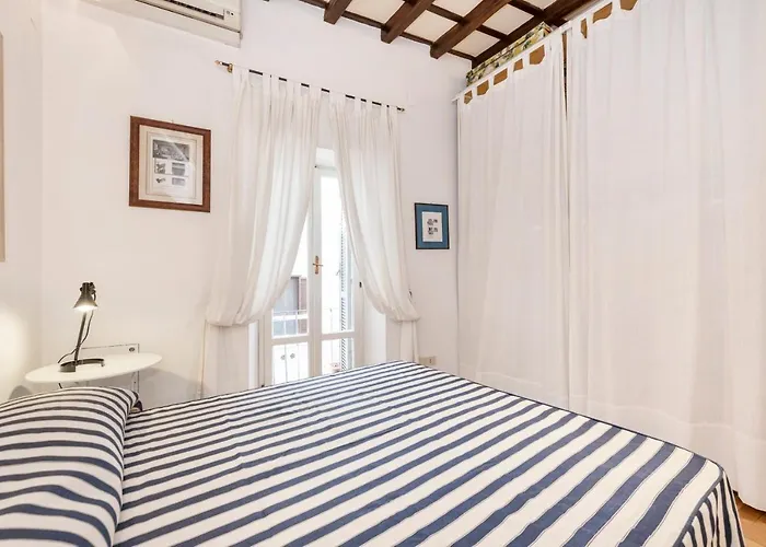 Campo De' Fiori Apartment Rome